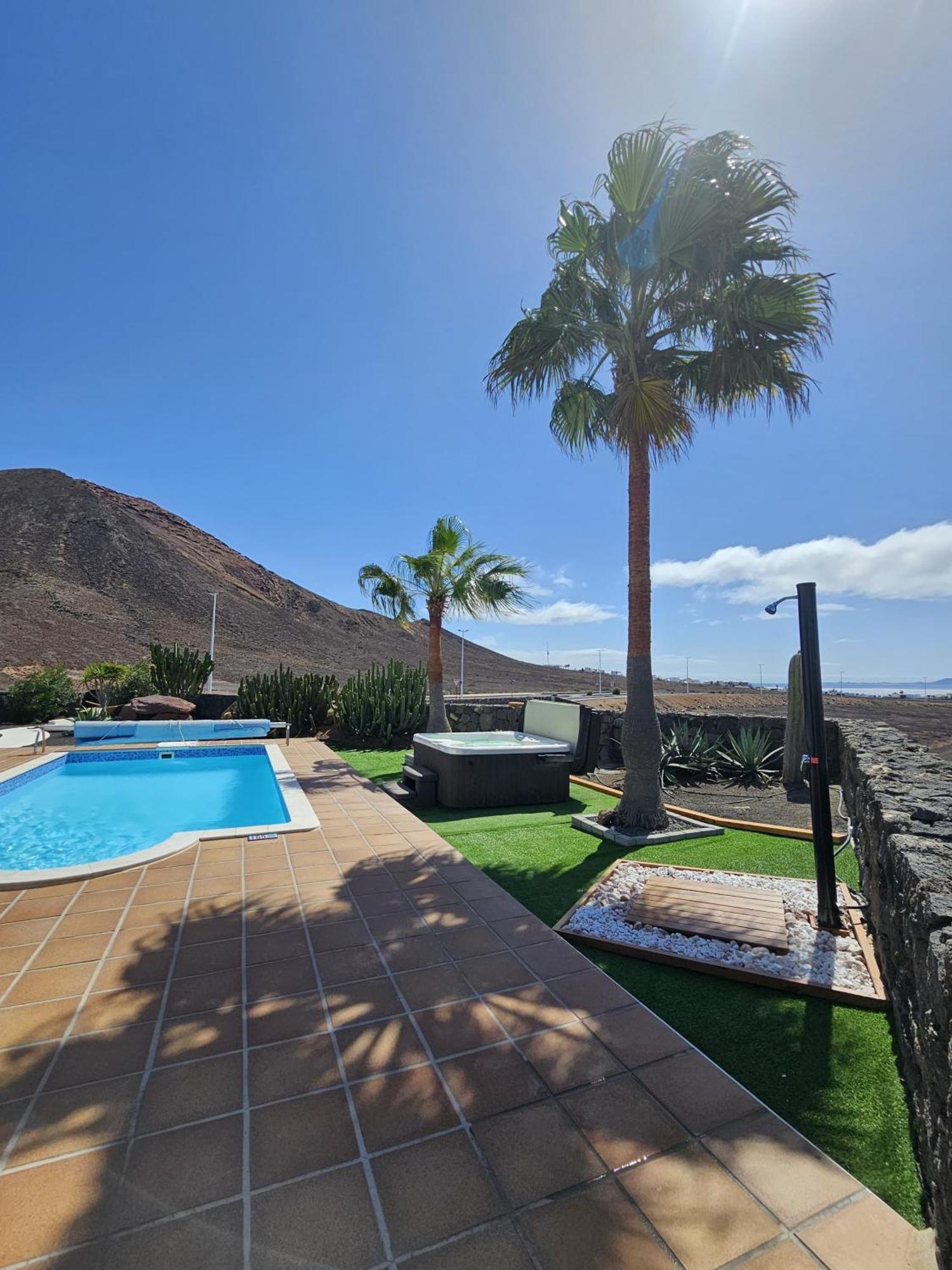 فيلا Sea Winds Lanzarote بلايا بلانكا المظهر الخارجي الصورة